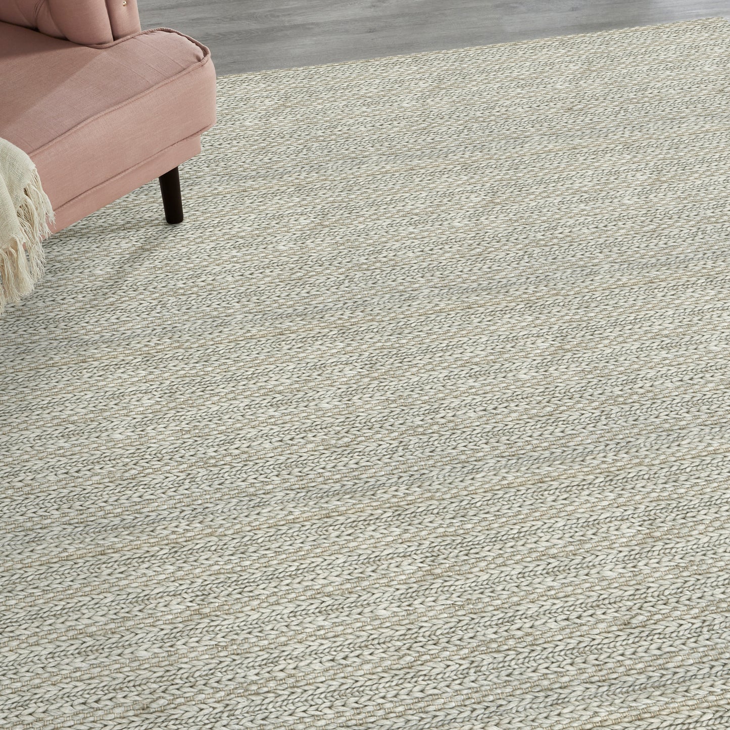 Leonora Rug