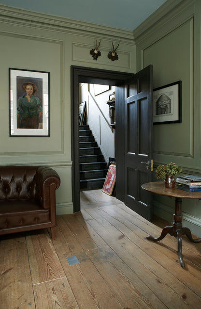 French Gray No. 18